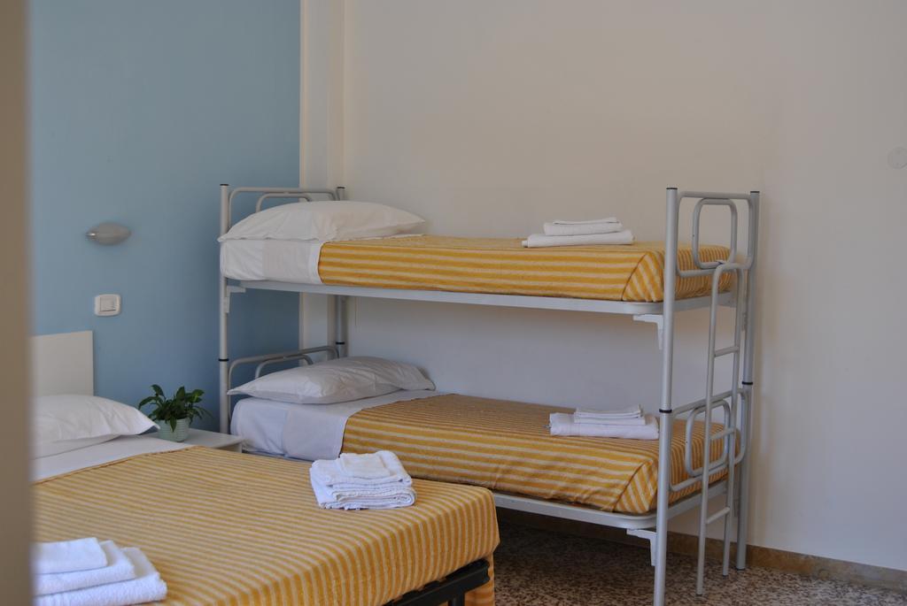 Le Aromatiche B&B Viserbella di Rimini Exterior photo